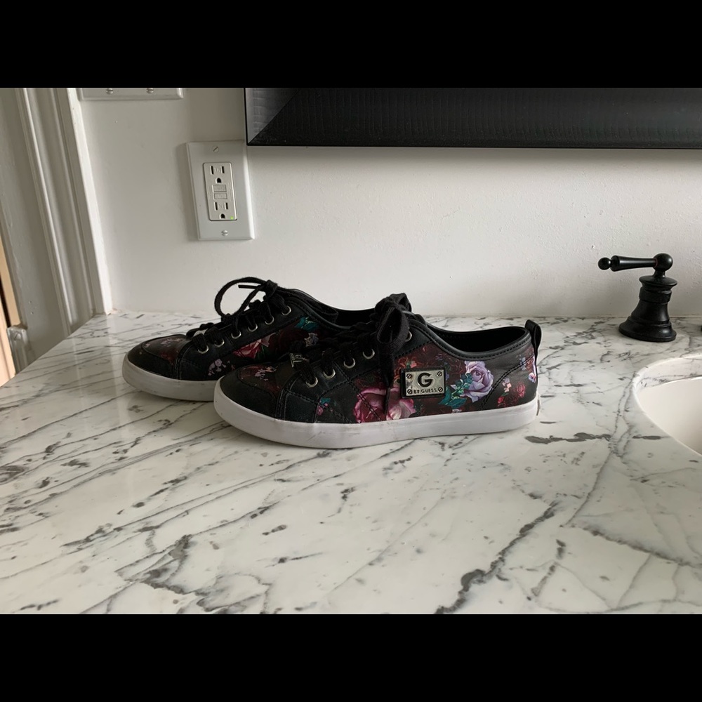 Guess Running Shoes 8